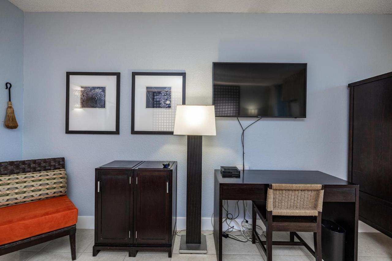 The Artful Nook Apartment Ръскин Екстериор снимка
